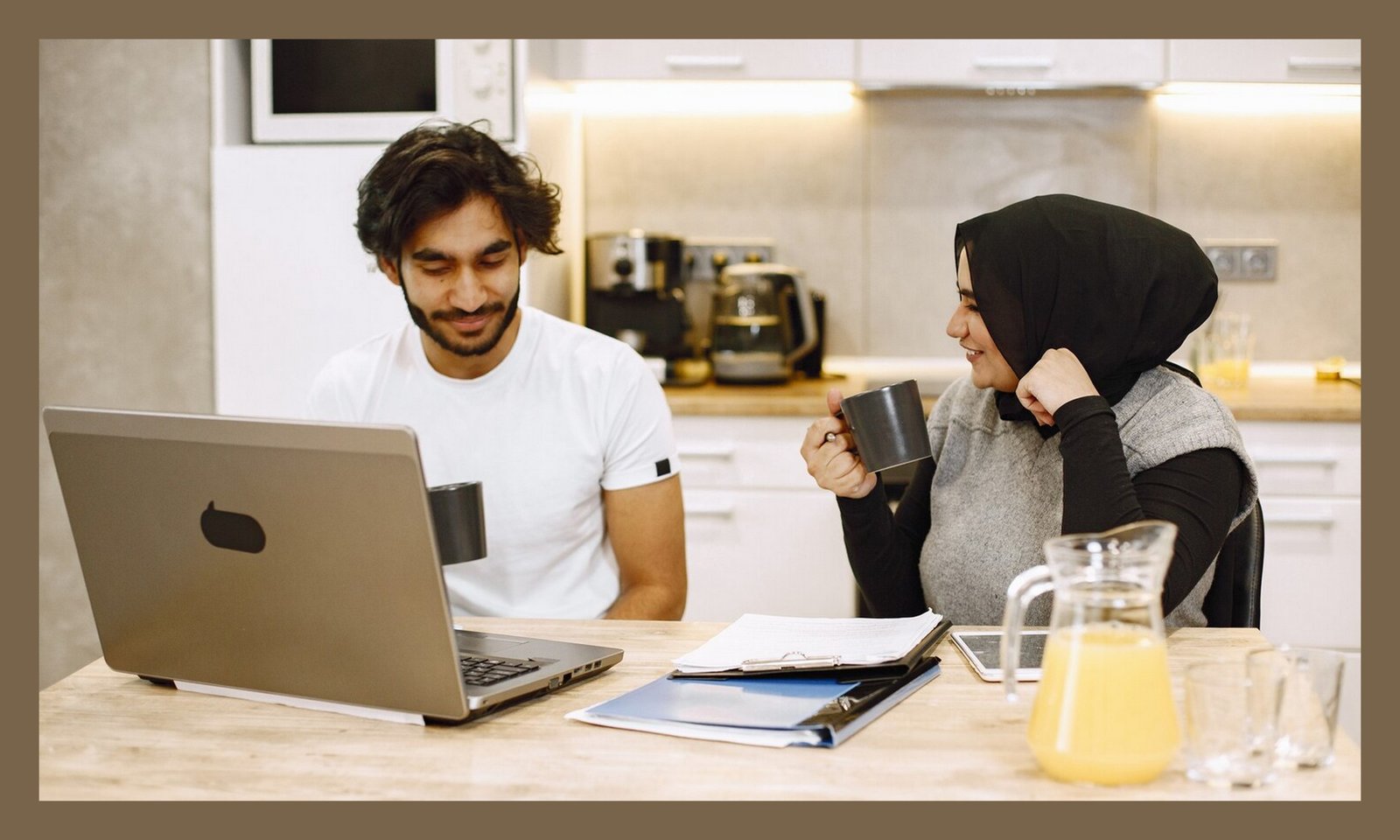 Dubai E-Commerce Startup Tips: Launch & Grow Successfully